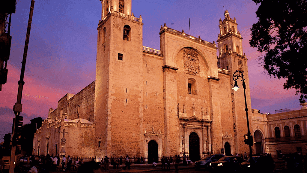 Mérida, Mexico — travel destination on RevealSpot