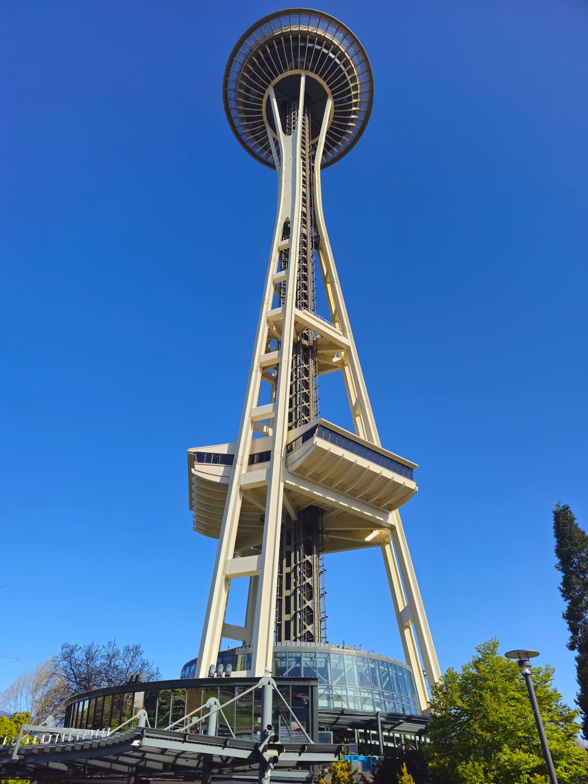 Seattle & Puget Sound, USA — travel destination on RevealSpot